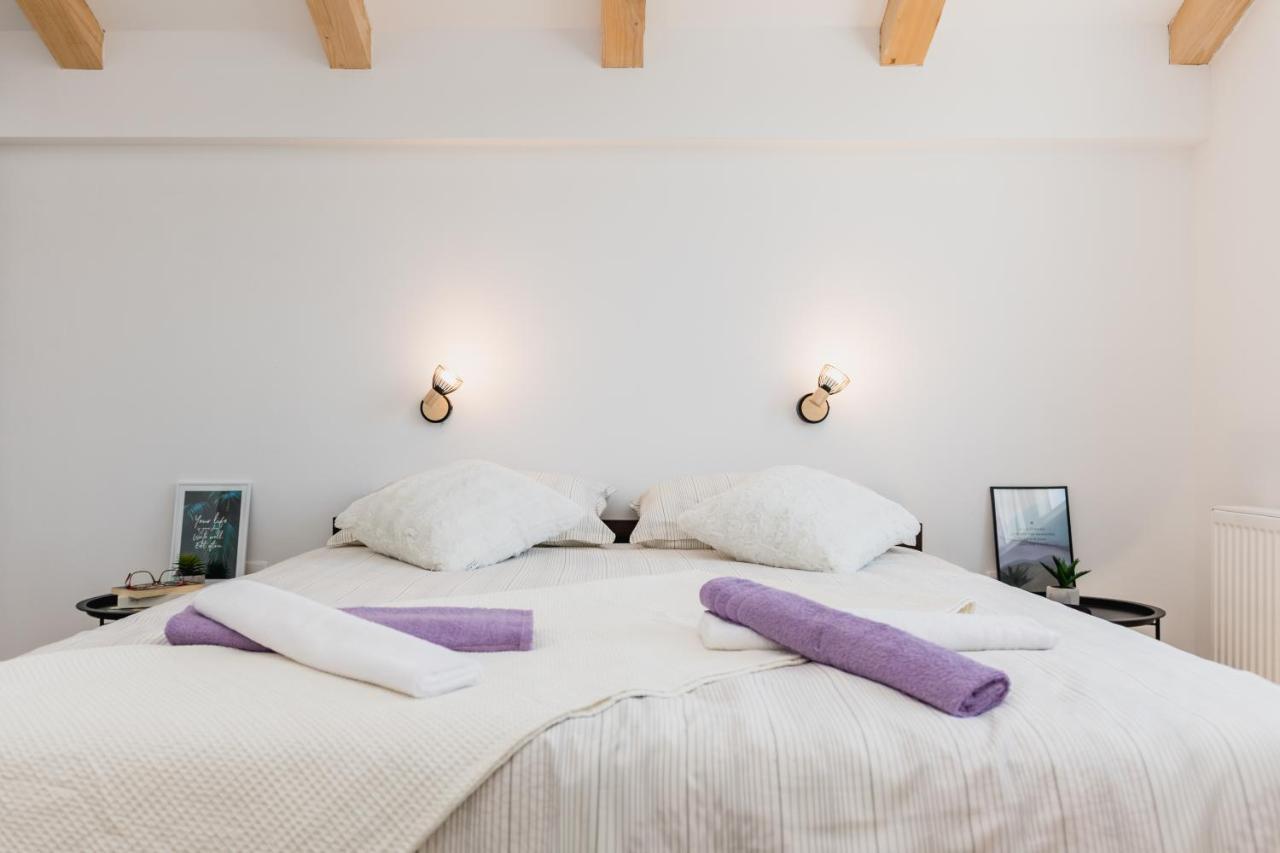 Studio Apartment Harmony Np Krka Лозовац Экстерьер фото